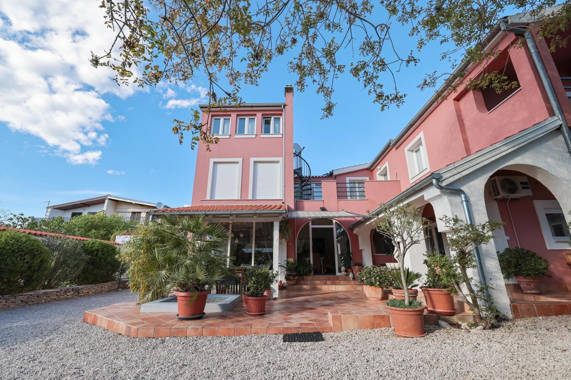 Villa Arta Drage Εξωτερικό φωτογραφία